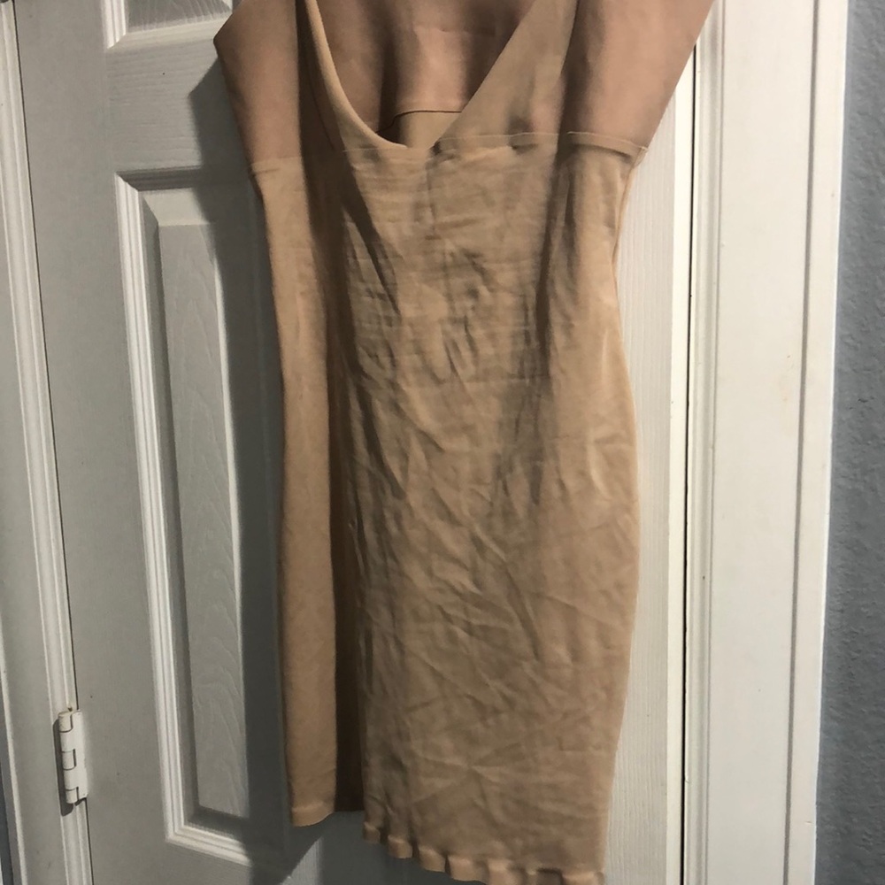 Warner’s tan smoother/Shapewear